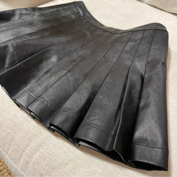 Jaded London Black Vegan Leather Mini Skirt US 6 - Picture 5 of 8